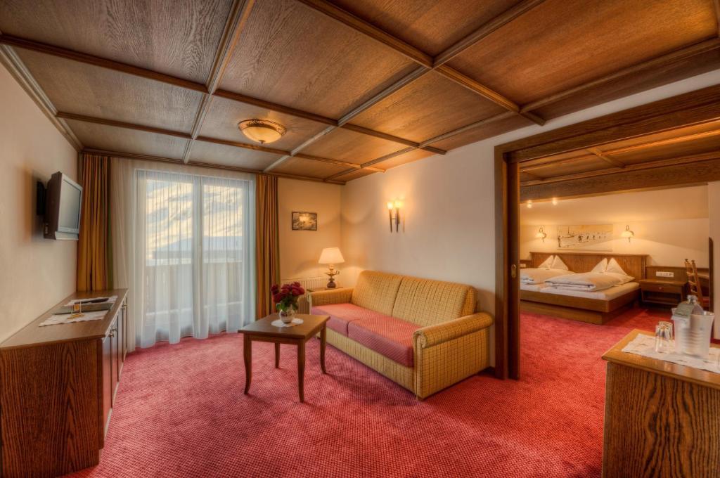 Hotel Arlberghoehe Sankt Christoph Am Arlberg Εξωτερικό φωτογραφία