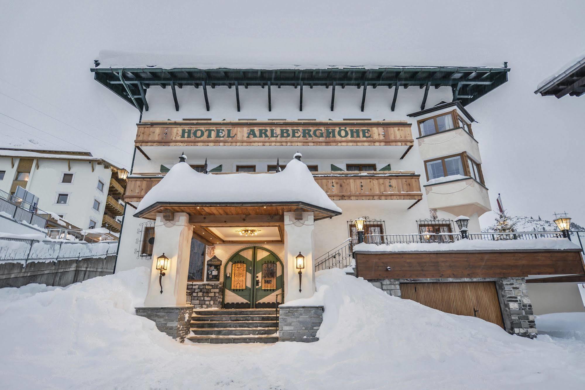 Hotel Arlberghoehe Sankt Christoph Am Arlberg Εξωτερικό φωτογραφία